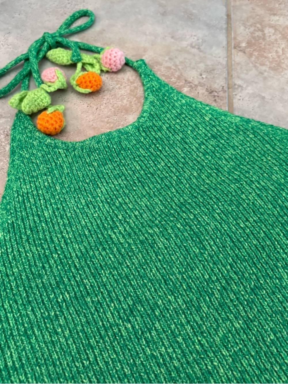 Crochet Fruit Green Halter Top Women’s Large 3D Cottagecore Boho Festival Summer - Picture 6 of 9